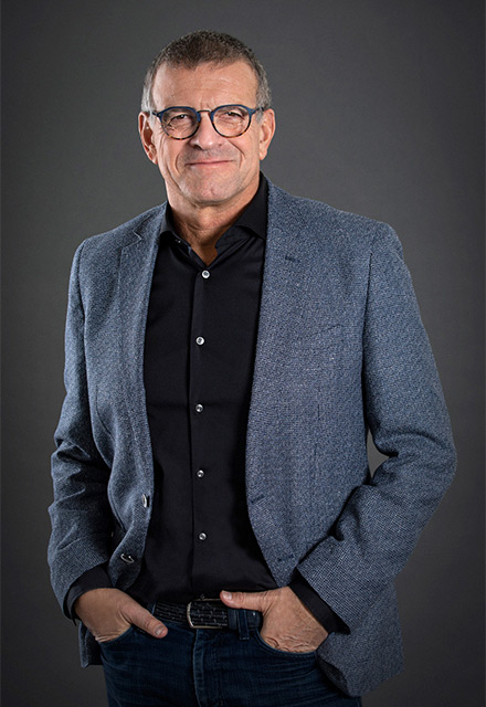 Dr. Avi Katz